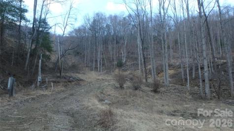 4696 Nc Highway 226a Highway Marion NC 28752
