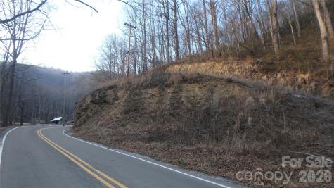 4696 Nc Highway 226a Highway Marion NC 28752