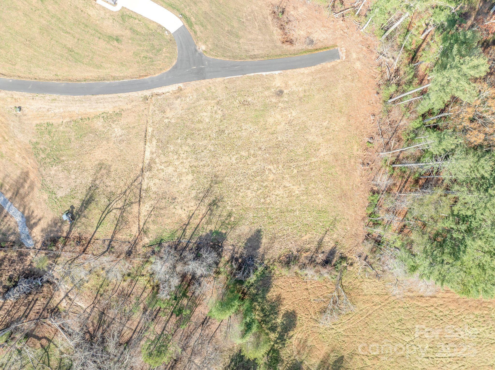 00 Kelly Daniele Lane Hendersonville NC 28739