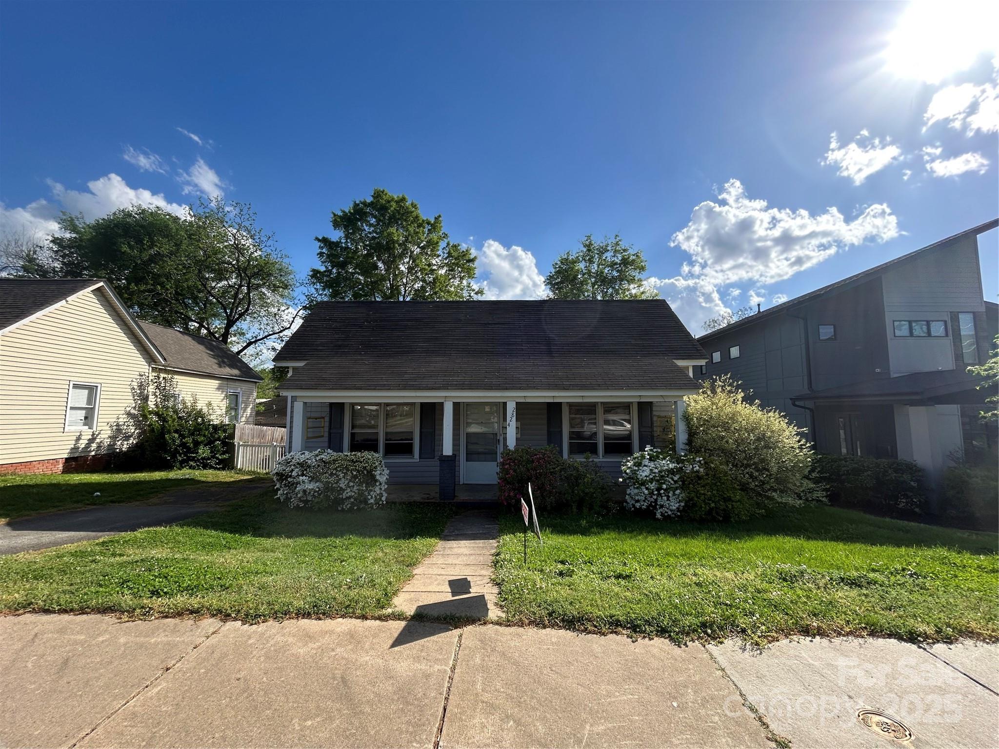 2824 N Brevard Street Charlotte NC 28205