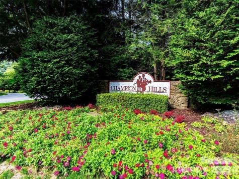 00 Chattooga Run Hendersonville NC 28739