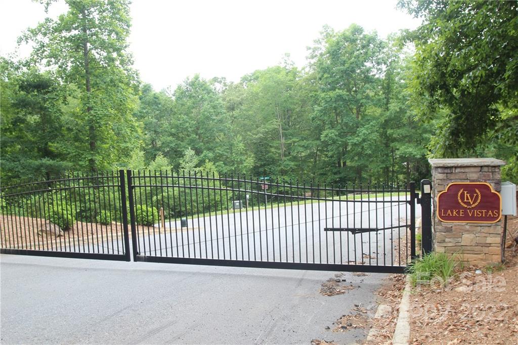 2038 & 2048 Inlet Shore Road NE Connelly Springs NC 28612