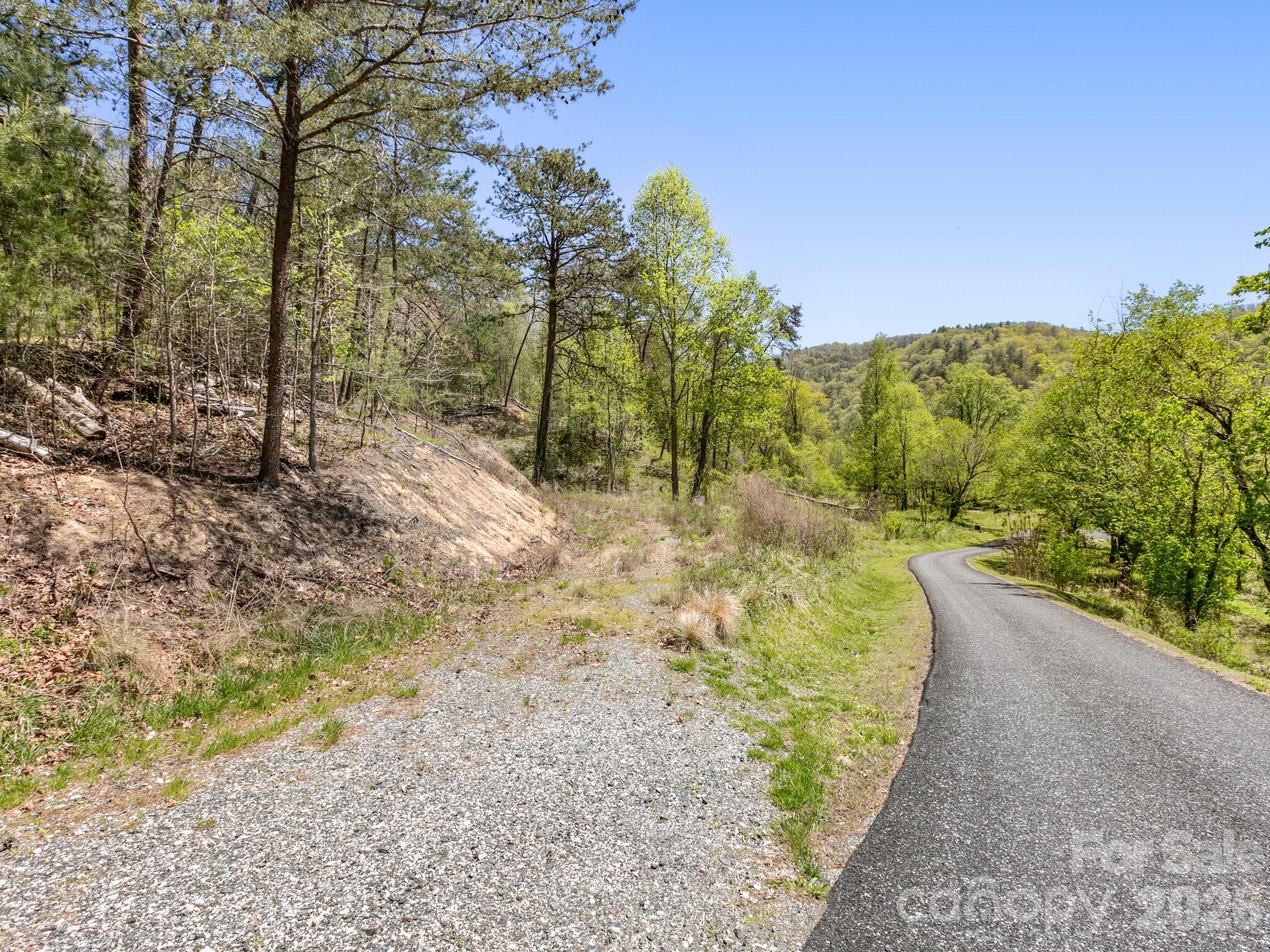 21 River Park Way Marshall NC 28753