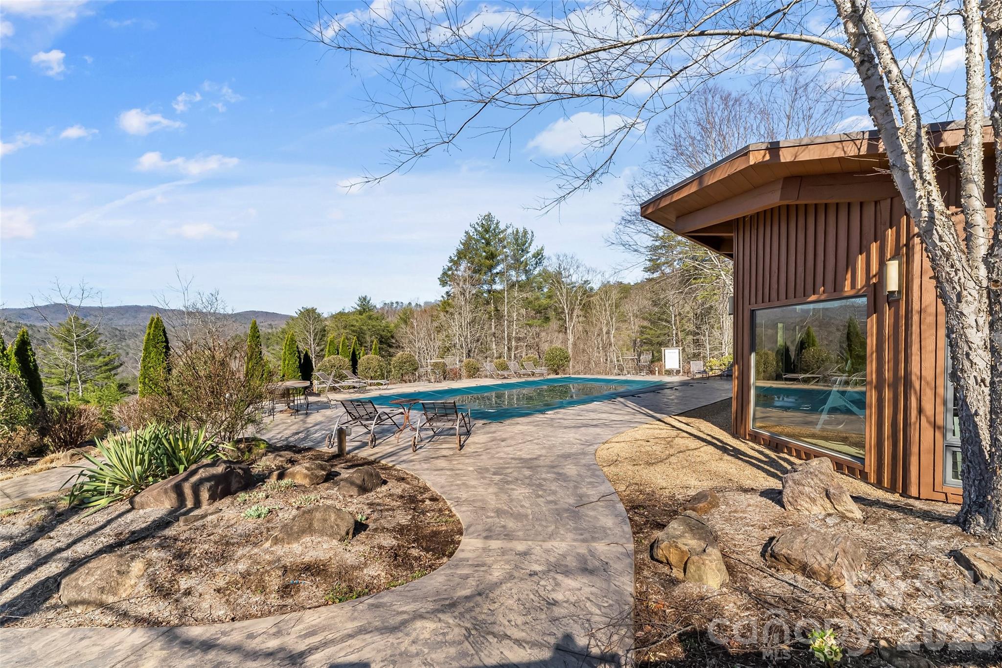 21 River Park Way Marshall NC 28753