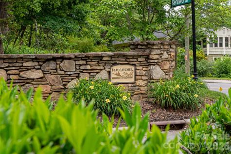 22 Samuel Ashe Drive Asheville NC 28805