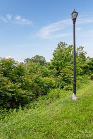 22 Samuel Ashe Drive Asheville NC 28805