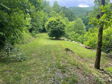 350 Sweet Birch Lane Tuckasegee NC 28783