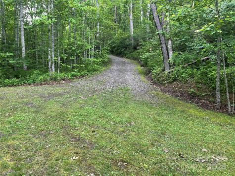 350 Sweet Birch Lane Tuckasegee NC 28783