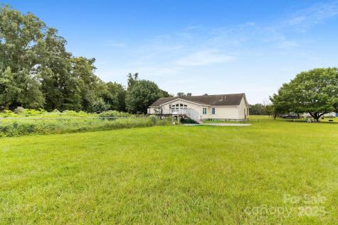 1333 Bunnlevel Erwin Road Bunnlevel NC 28323