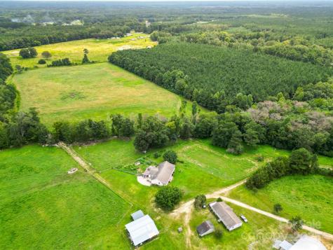 1333 Bunnlevel Erwin Road Bunnlevel NC 28323