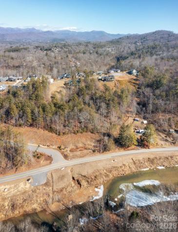 161 Riverbend Forest Drive Asheville NC 28805