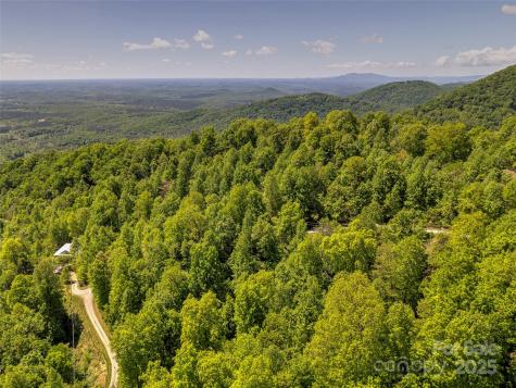 +/- 1.85 Acres Pinnacle Parkway Union Mills NC 28167