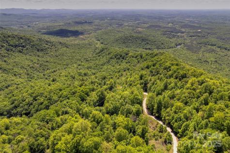 +/- 1.85 Acres Pinnacle Parkway Union Mills NC 28167