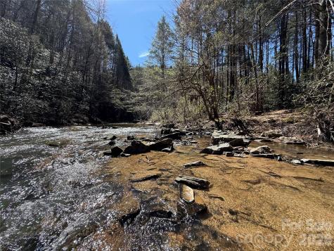 000 Kings Glen Road Old Fort NC 28762