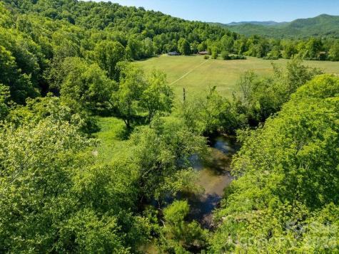 88 Wingfield Way Brevard NC 28712