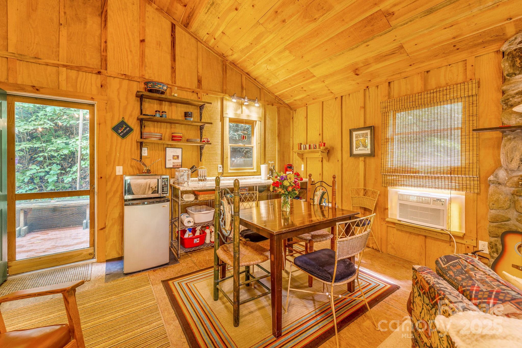 28 Caddis Court Marshall NC 28753