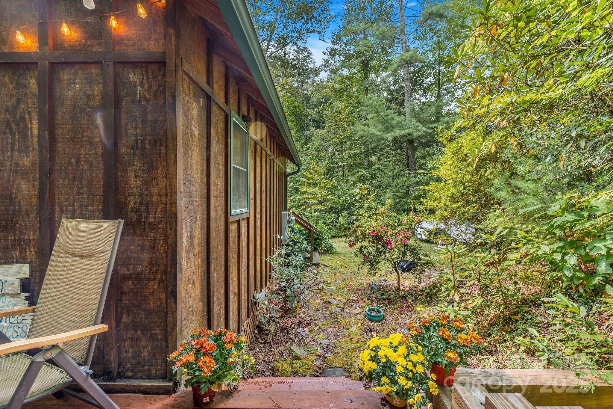 28 Caddis Court Marshall NC 28753