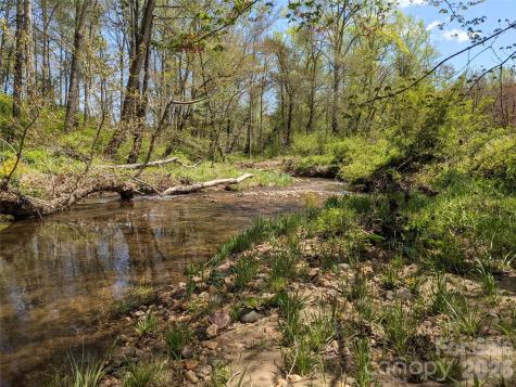 27 Woodtrail Way Arden NC 28704