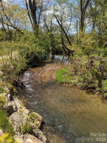 27 Woodtrail Way Arden NC 28704