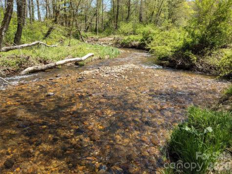 27 Woodtrail Way Arden NC 28704