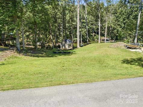 3748 Landmark Drive Sherrills Ford NC 28673