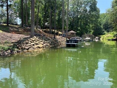 3748 Landmark Drive Sherrills Ford NC 28673