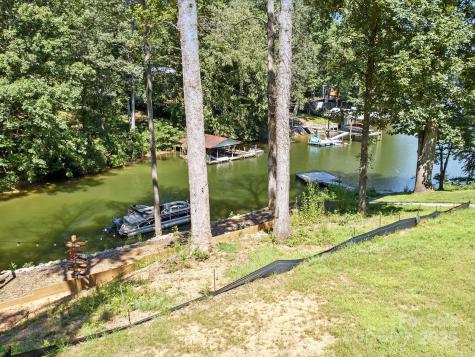 3748 Landmark Drive Sherrills Ford NC 28673