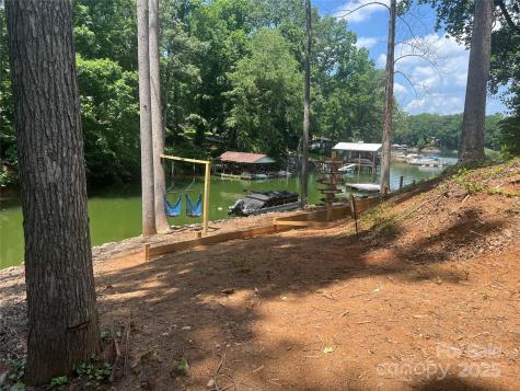 3748 Landmark Drive Sherrills Ford NC 28673