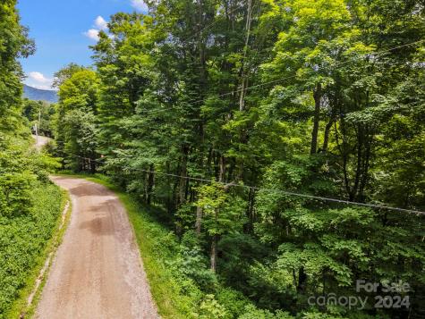 948 Lookout Drive Mars Hill NC 28754
