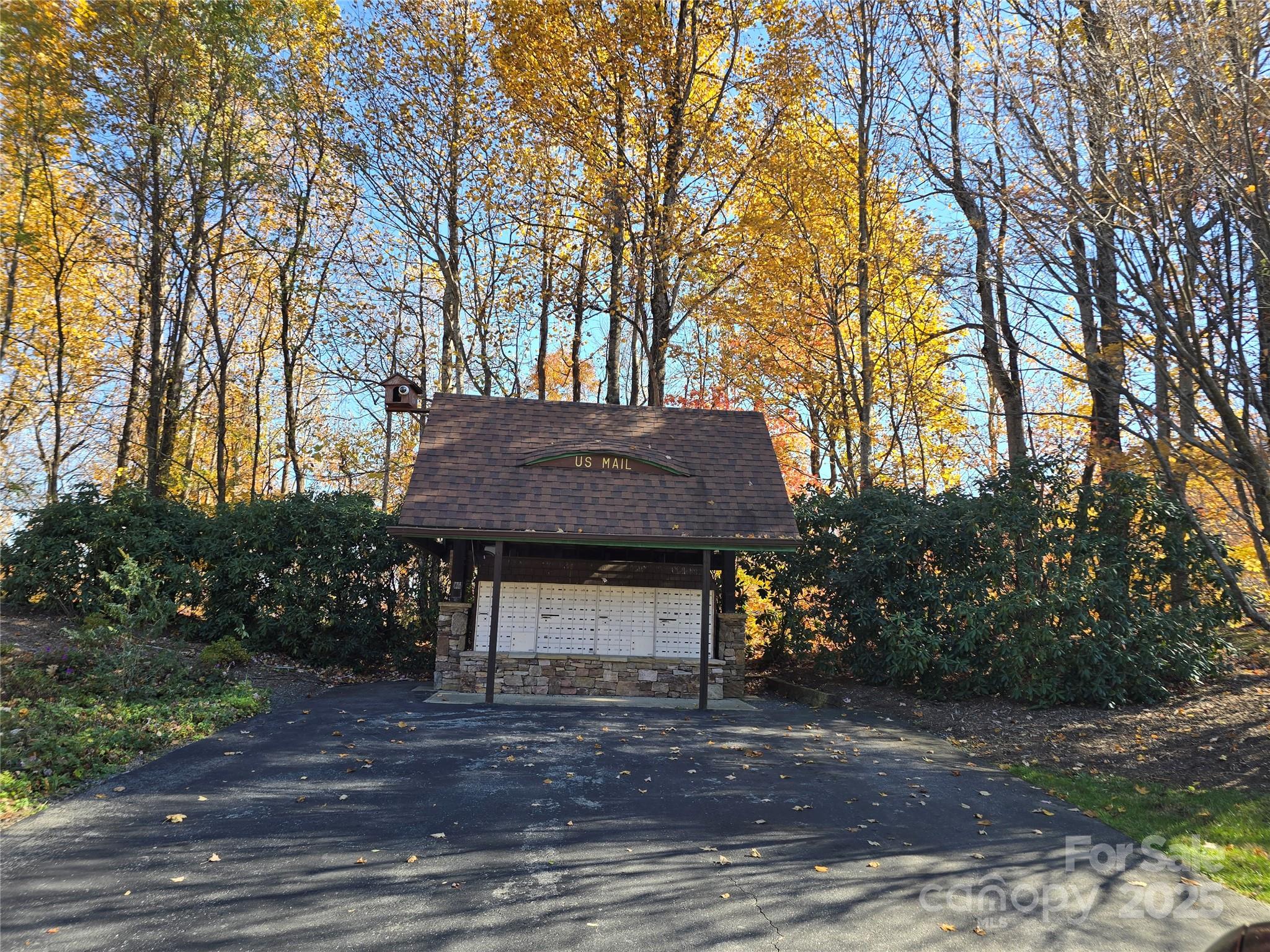 295 S Feather Falls Trail Black Mountain NC 28711