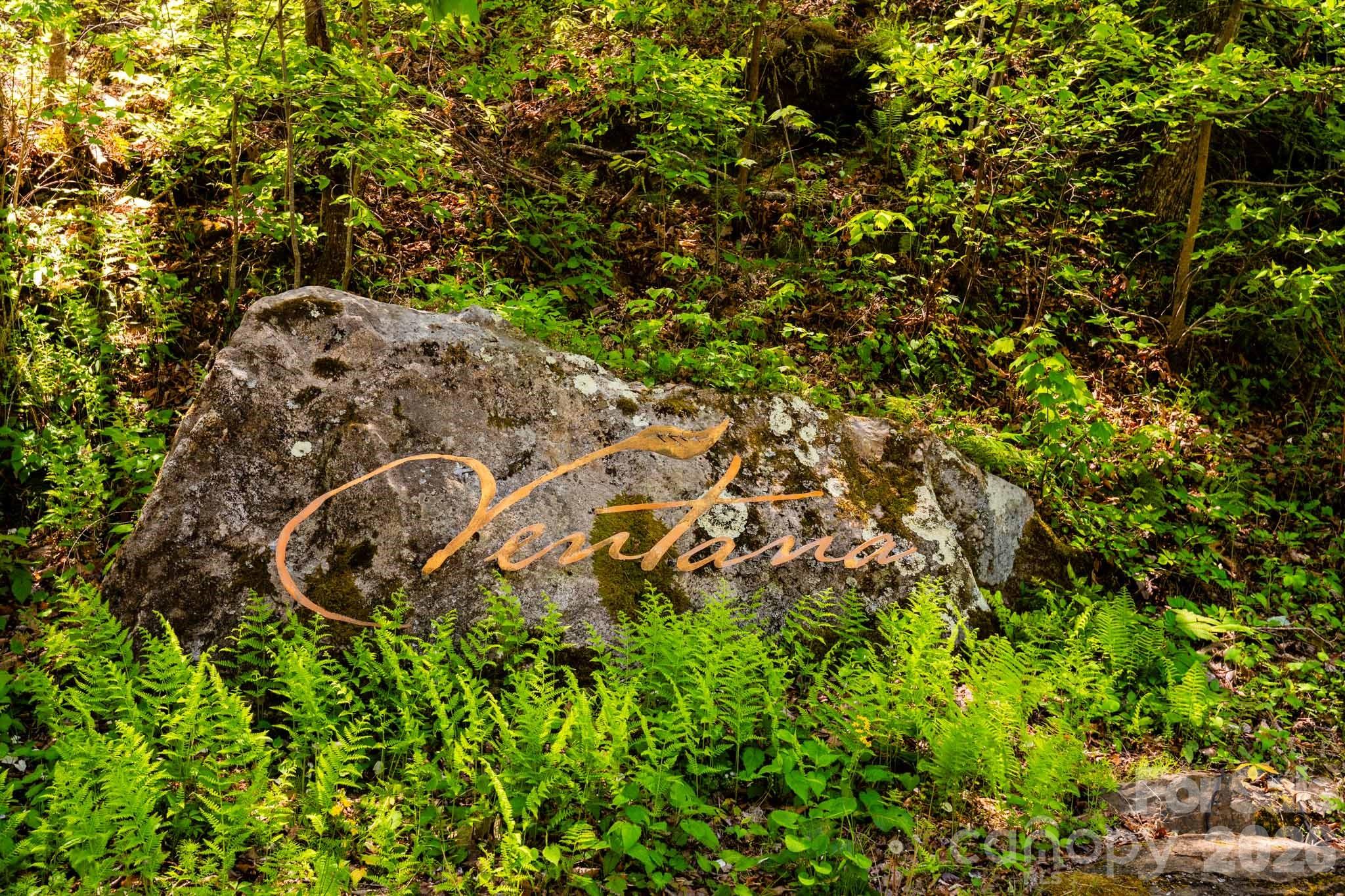33 Bent Branch Lane Asheville NC 28804