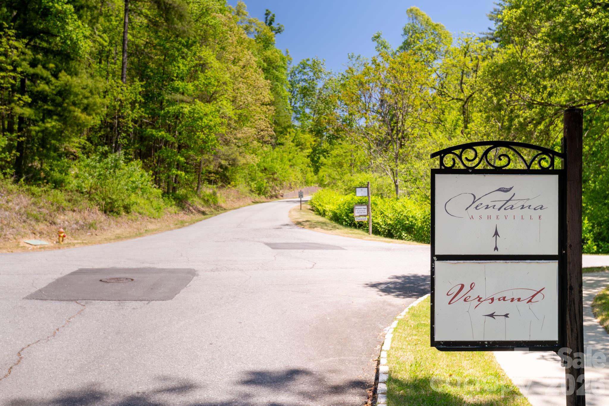 33 Bent Branch Lane Asheville NC 28804