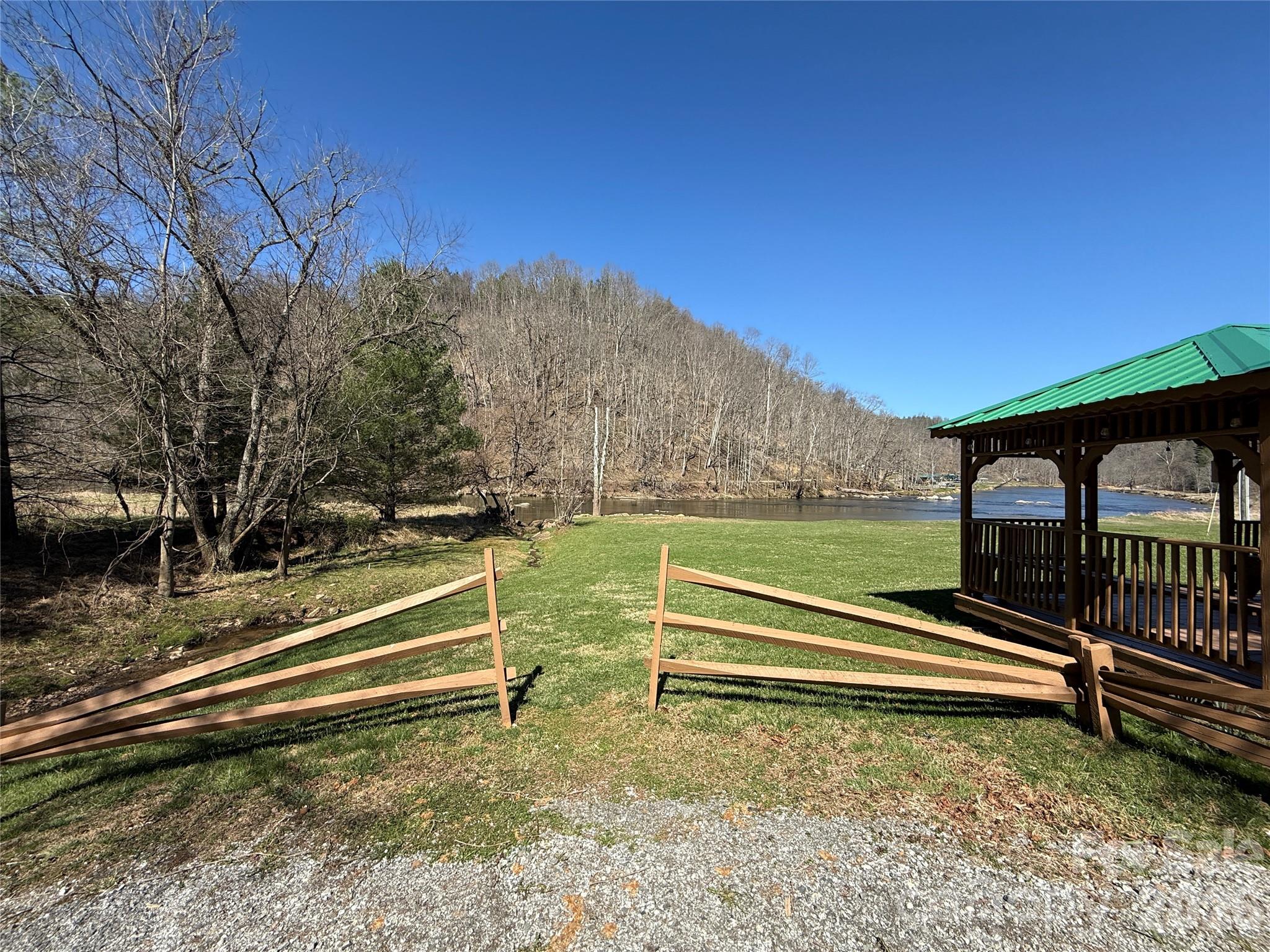 Tbd (Lot 21 & 22) Martha Lane Piney Creek NC 28663