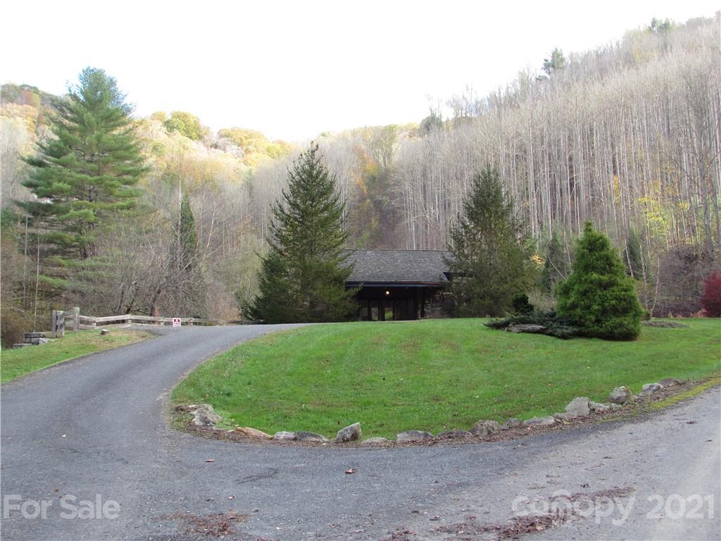 E- 3 Red Wolf Run Mars Hill NC 28754