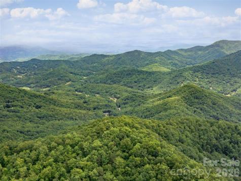 21 Long Winding Road Sylva NC 28779