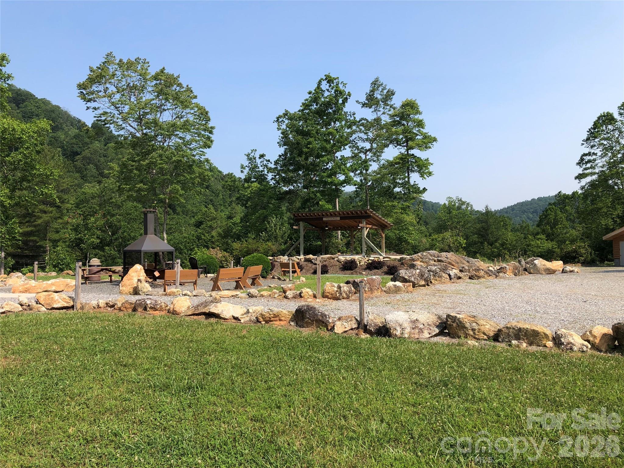 Tbd Pine Burr Drive Purlear NC 28665