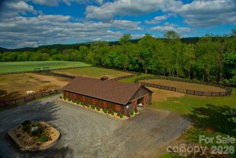 1665 Round Mountain Parkway Lenoir NC 28645