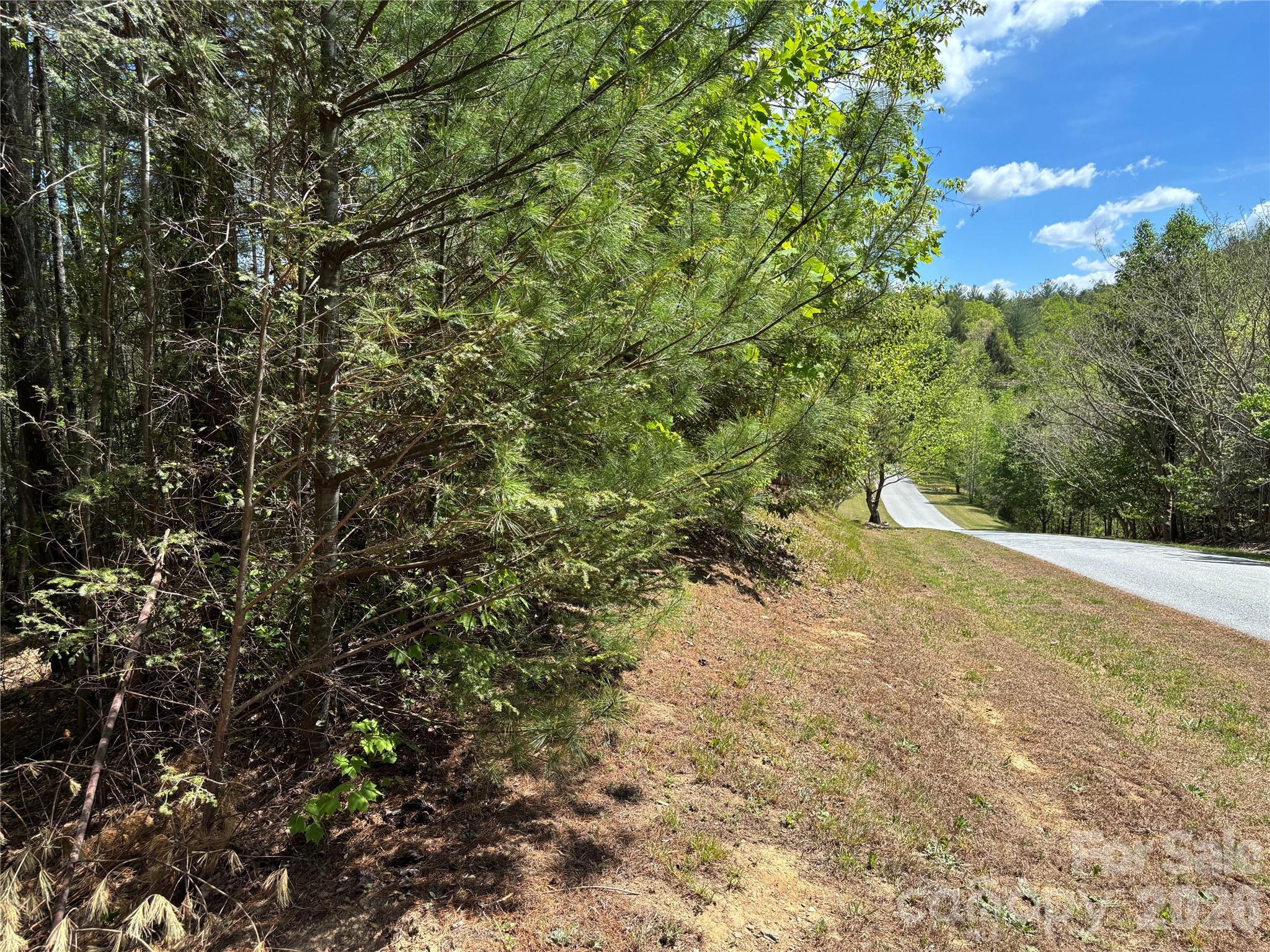 1665 Round Mountain Parkway Lenoir NC 28645