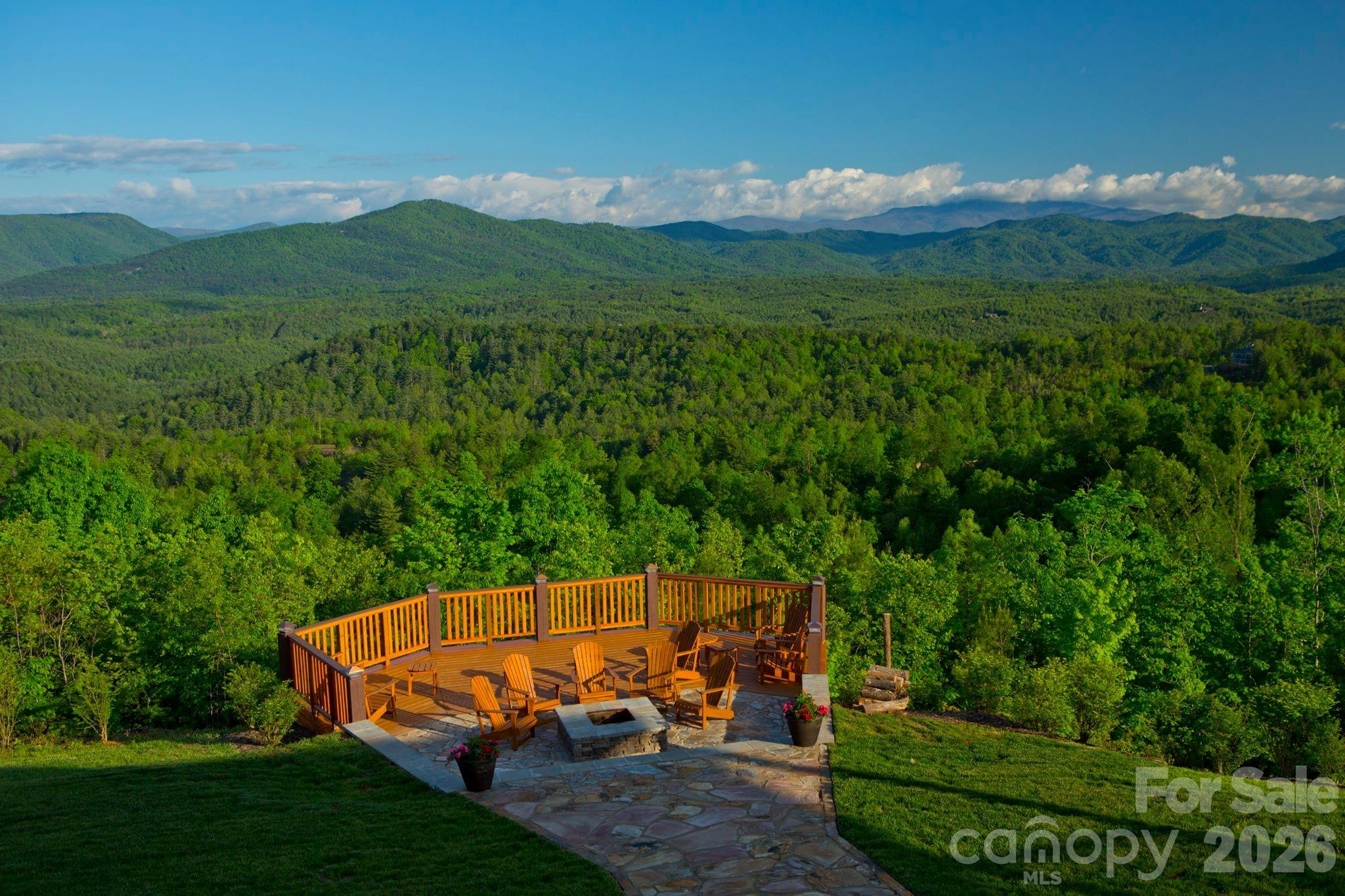 1665 Round Mountain Parkway Lenoir NC 28645