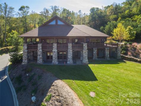 6 Old Lafayette Lane Black Mountain NC 28711