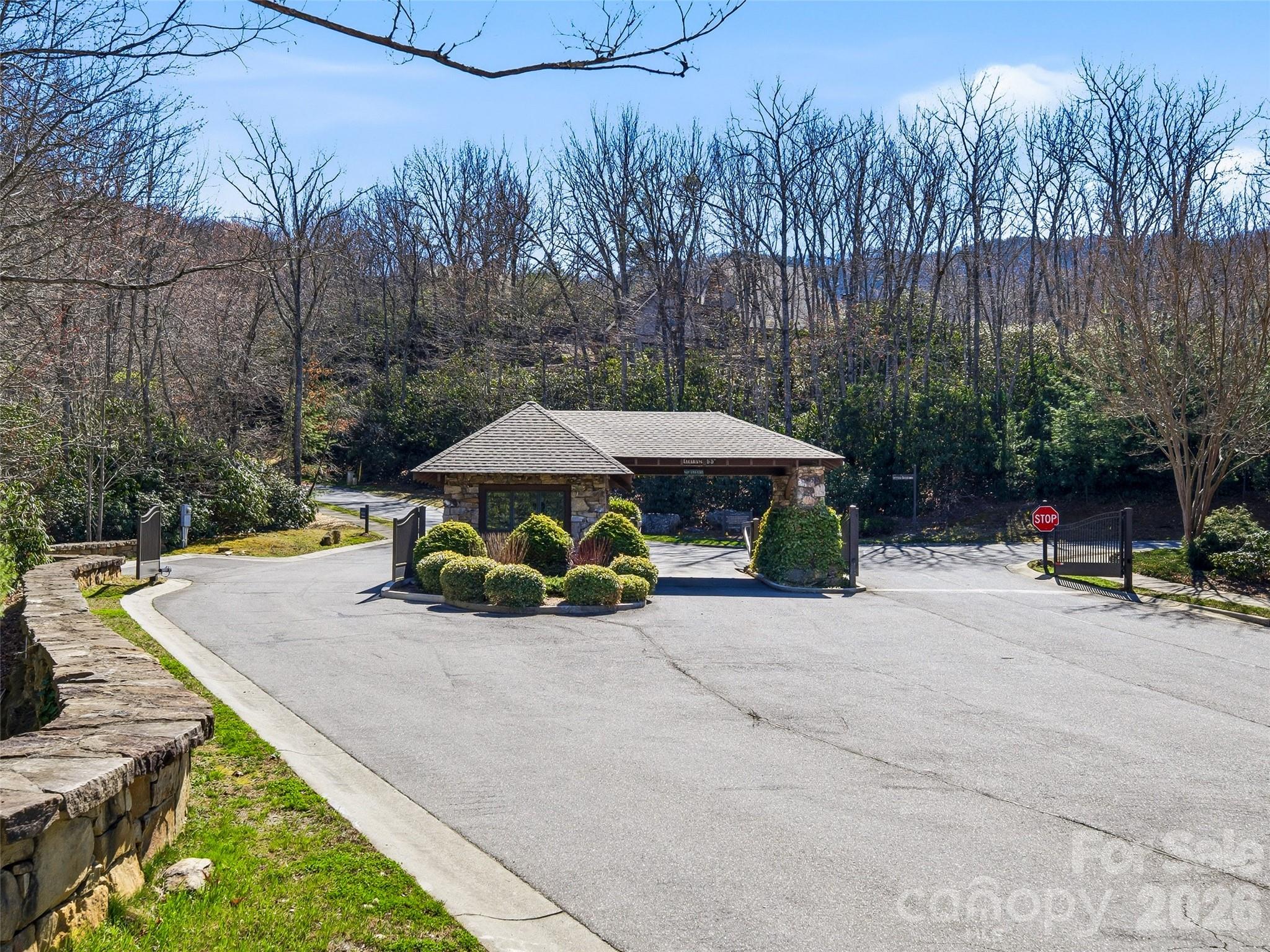 6 Old Lafayette Lane Black Mountain NC 28711