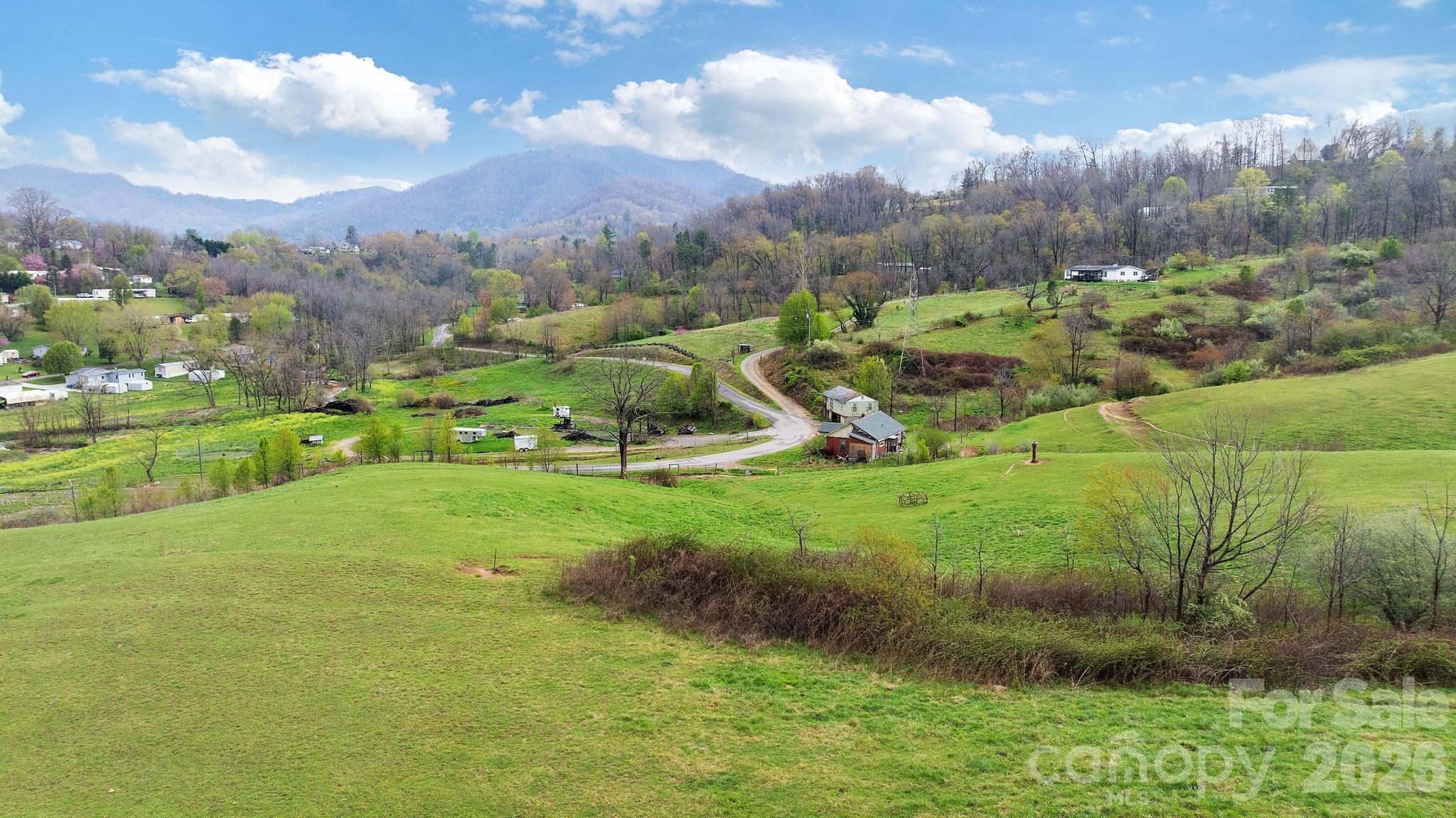 618 Beaverdam Street Canton NC 28716