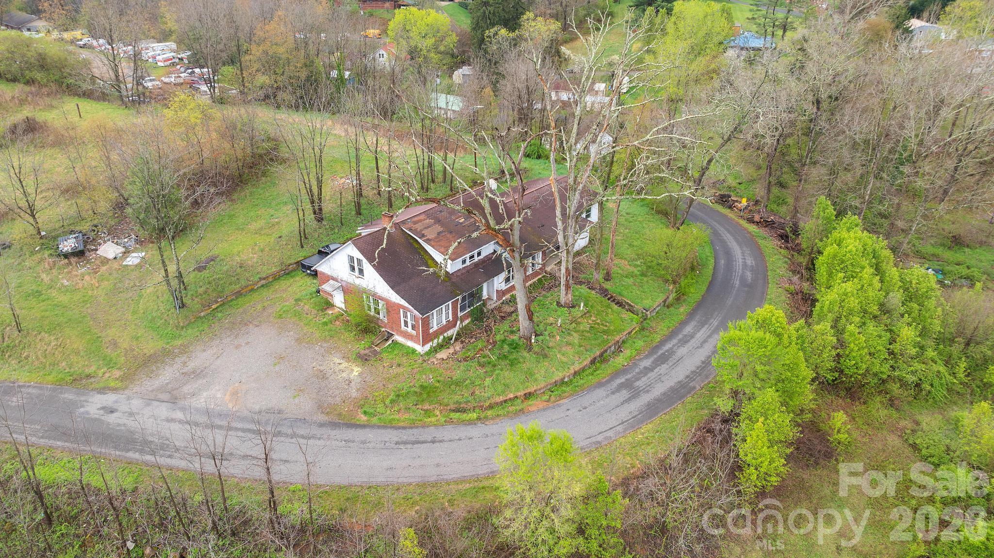618 Beaverdam Street Canton NC 28716