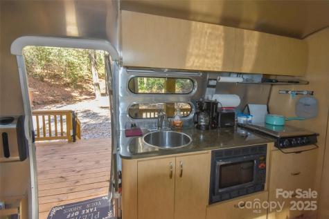 18748 Rosman Highway Sapphire NC 28774