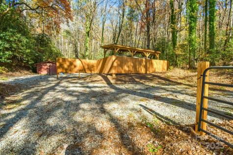 18748 Rosman Highway Sapphire NC 28774
