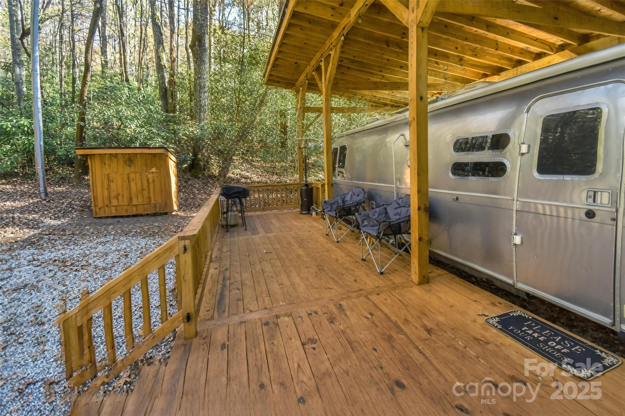 18748 Rosman Highway Sapphire NC 28774