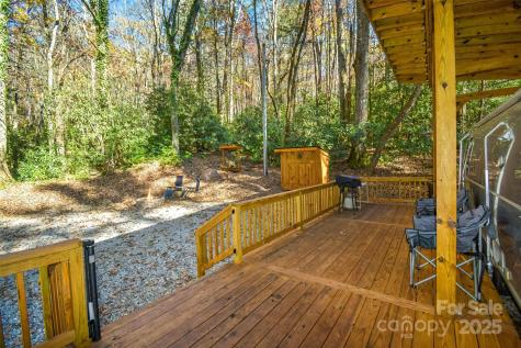 18748 Rosman Highway Sapphire NC 28774