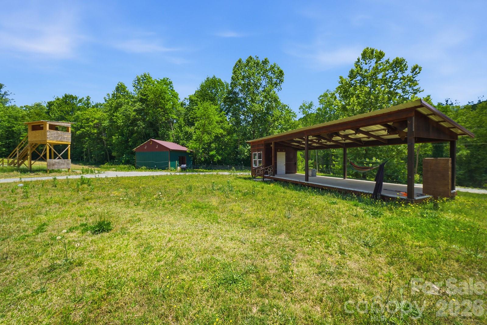5373 Green River Cove Road Saluda NC 28773