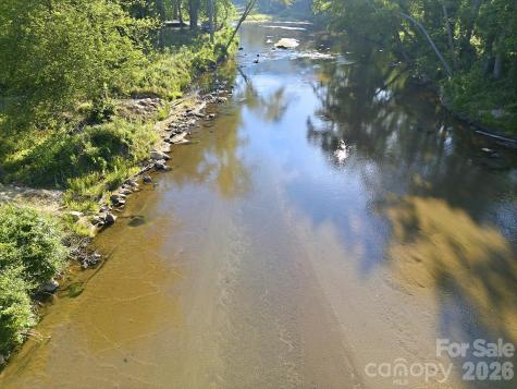 5373 Green River Cove Road Saluda NC 28773