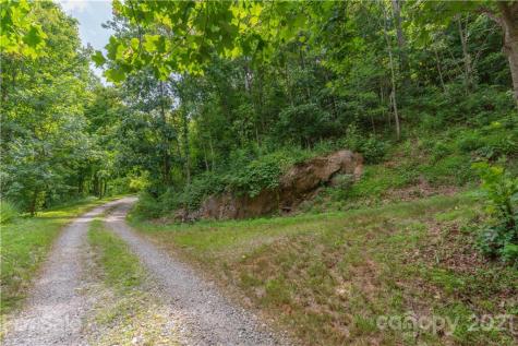 9999 Ridgehaven Drive Asheville NC 28804